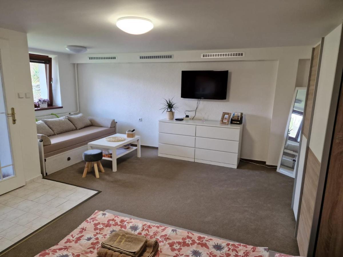 Apartman U Peciho Bela pod Pradedem Ngoại thất bức ảnh