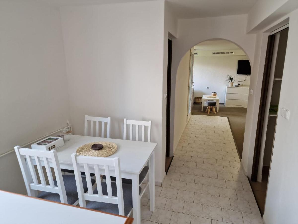 Apartman U Peciho Bela pod Pradedem Ngoại thất bức ảnh